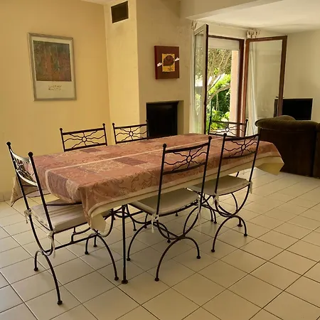 5019 Septentrion 13 Villa