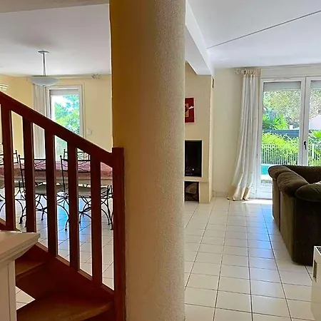 5019 Septentrion 13 Villa