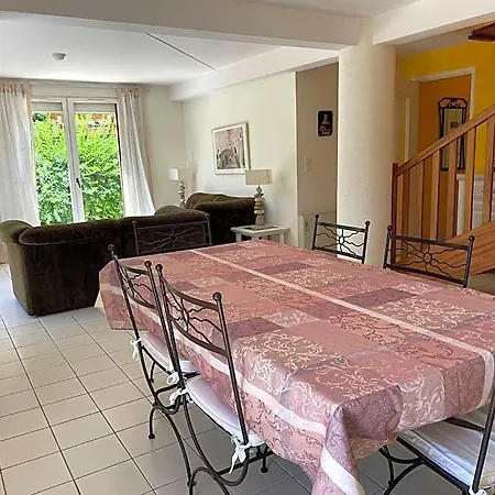 5019 Septentrion 13 Villa